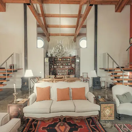Big Red Barn - Spectacular Near Obidos * A dos Negros